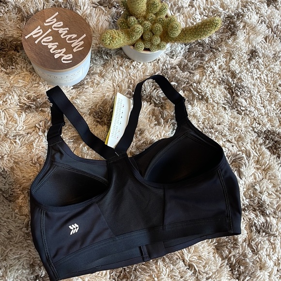 Brand new 🌺 high support bra size 36D 🌺 - Picture 2 of 3